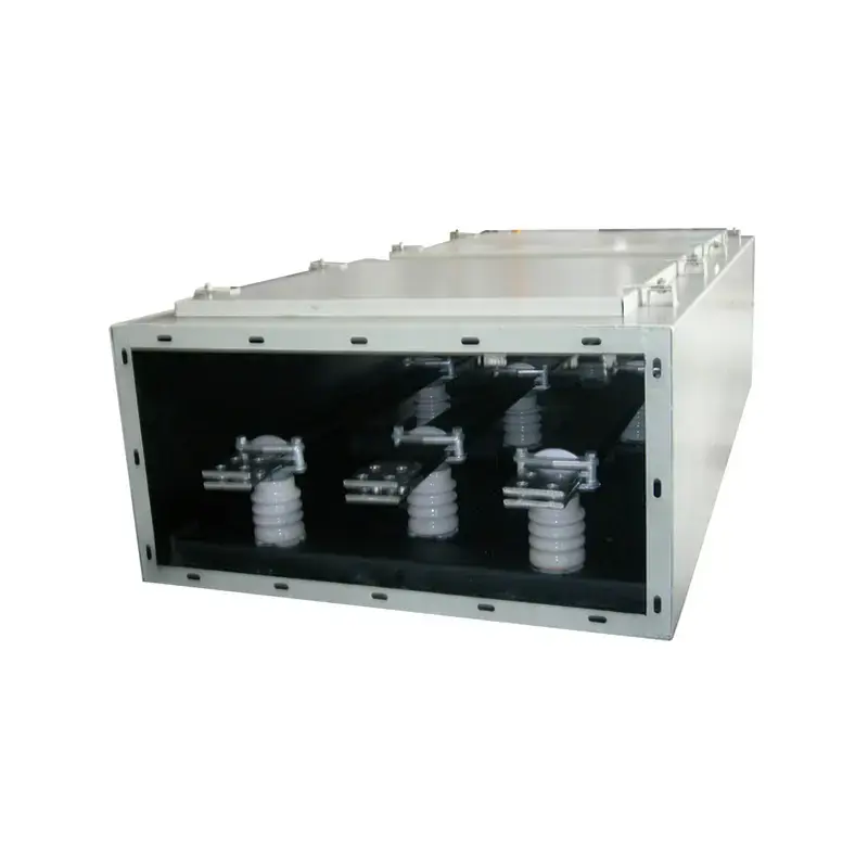 Enhancing energy transmission using high-voltage common box bus ducts